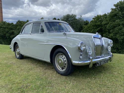 1958 MG Magnette for auction on EBay. No reserve For Sale