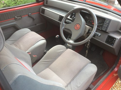 1990 Late MG (Just a cool car) Cheapest In UK) In vendita