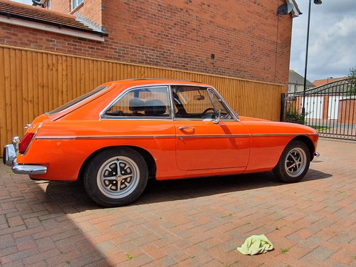 1973 MGB Gt Honeycomb grille For Sale