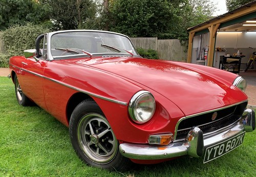 1971 MGB Roadster excellent condition solid and straight O/D For Sale