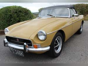 1972 MGB Roadster With Overdrive  Finished in Harvest Gold For Sale (picture 2 of 12)