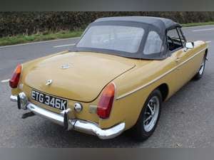 1972 MGB Roadster With Overdrive  Finished in Harvest Gold For Sale (picture 8 of 12)