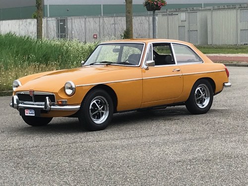 1974 Nice classic MG B GT with Overdrive (LHD) For Sale