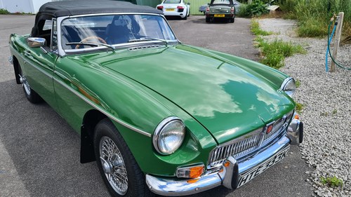 1971 MGB ROADSTER , wires and overdrive For Sale