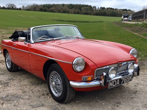 1972 LOVELY 70s ROADSTER. SIX MGBS IN STOCK For Sale