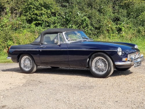 MG B Roadster, 1971, Midnight Blue VERKAUFT