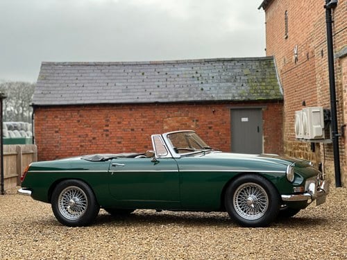 1968 MGC Roadster Automatic. Beautiful Conditon. VERKAUFT