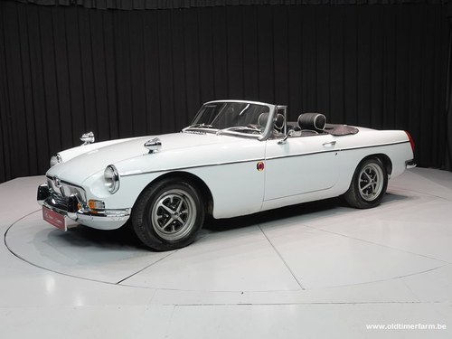 1973 MG B Roadster + Overdrive '73 CH161G For Sale