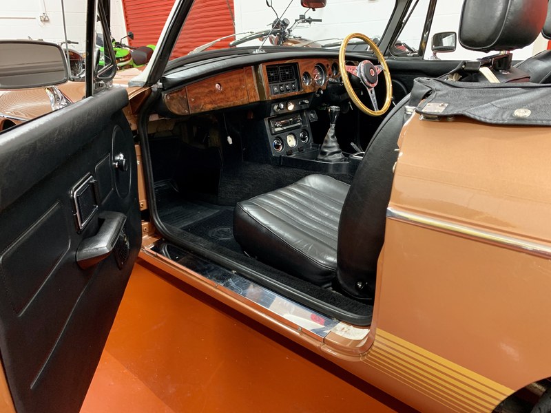 1980 MG MGB Roadster - 7