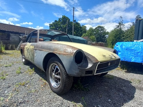 1971 MGB GT restoration project For Sale