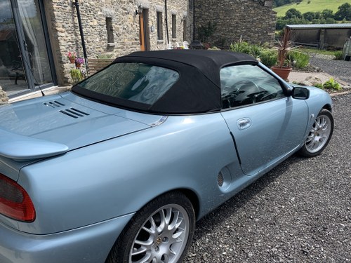 2000 Rare wedgewood blue Mgf For Sale