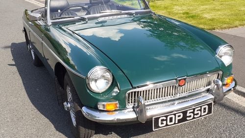 Picture of 1966 BRG MGB Roadster - For Sale