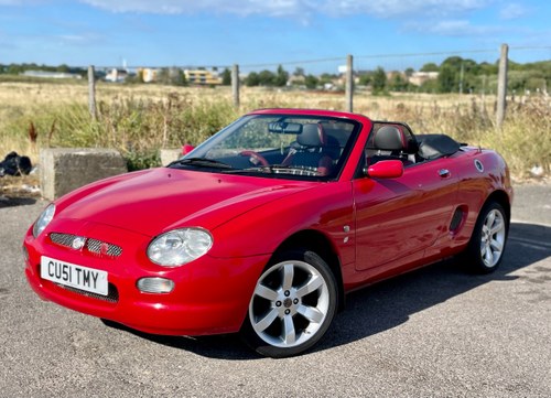 *Pending* MG 1.8i MGF VVC Red 2001 Petrol Manual Convertible VERKAUFT