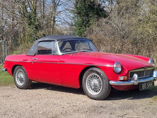 MG B Roadster, 1963, Red, 32k from new, P/X Welcome! For Sale