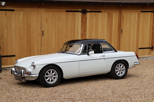 MG B Roadster, 1971, 2,000cc engine upgrade. For Sale
