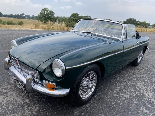 1964 MGB ROADSTER PULL HANDLE MODEL For Sale