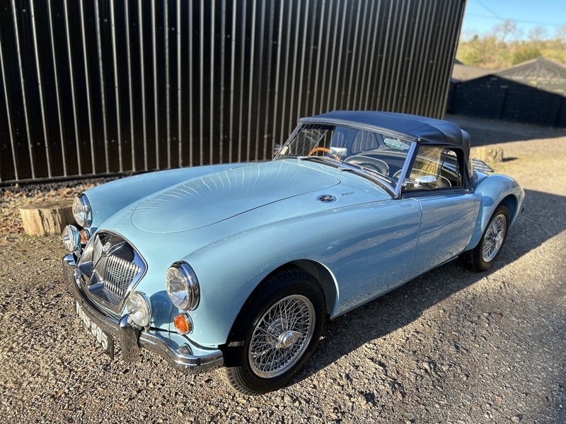 1962 MGA 1600 Mkll - finished in Iris Blue