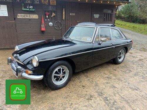MGB GT 1974 BRITSH SPORTS CAR, OVERDRIVE & WEBASTO SEE VID VERKAUFT