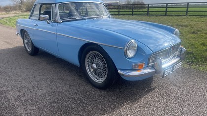 1965 MGB Roadster restored by Oselli to Concourse level
