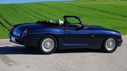 Picture of 1995 MG RV8 Roadster LHD in blue - For Sale