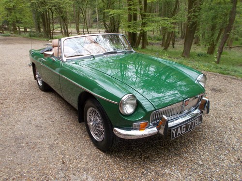 MGB Roadster 1972 Heritage Shell Rebuild VENDU