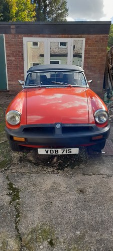 1977 MG B