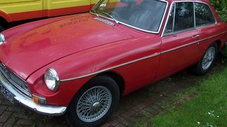 Picture of 1966 MG B GT V8