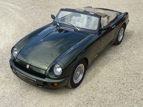 MG RV8: PAS/New Windscreen Frame/R380 Gearbox 2nd to last fr VENDIDO