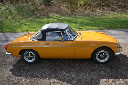 1972 MG B