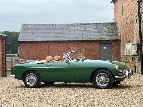 1971 MGB Roadster Manual/Overdrive Power Steering. Beautiful SOLD