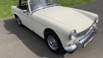 1969 MG Midget MkIII Fully restored with Heritage shell.