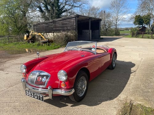 1961 AN IMMACULATE, FULLY RESTORED UK CAR WITH FULL HISTORY! Kaufen Bei