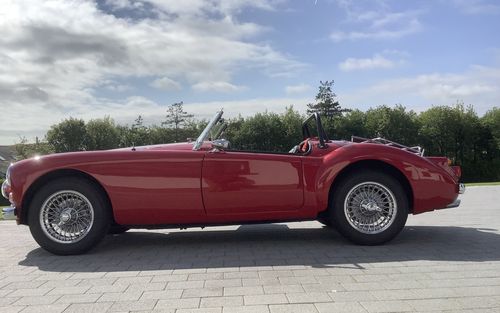 1960 MG A ROADSTER (picture 1 of 33)