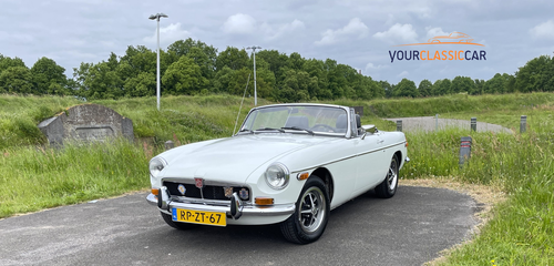 1973 mgb roadster OD Your Classic Car sold.