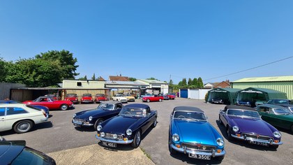 LARGEST CLASSIC MG SELECTION IN THE UK