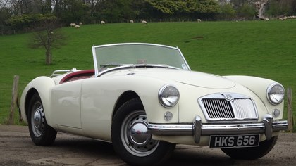MGA 1500 1958 Old English White & Red Leather