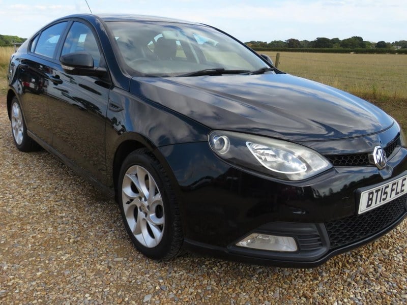 2015 (15) MG MG6 1.9D S 5 DOOR PRICED TO CLEAR