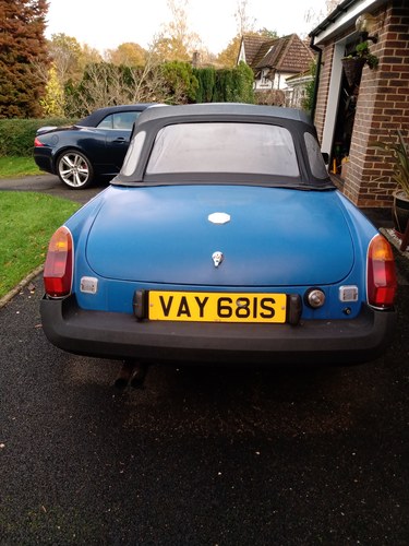 1977 MG B