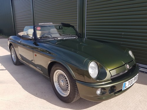 1994 MG RV8 VENDUTO