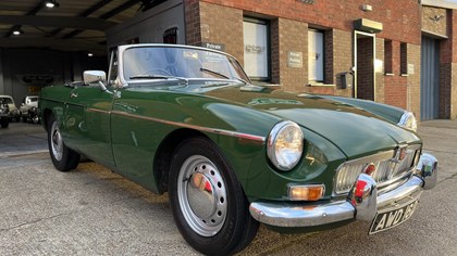 1964 MGB Roadster, Pull handle, overdrive