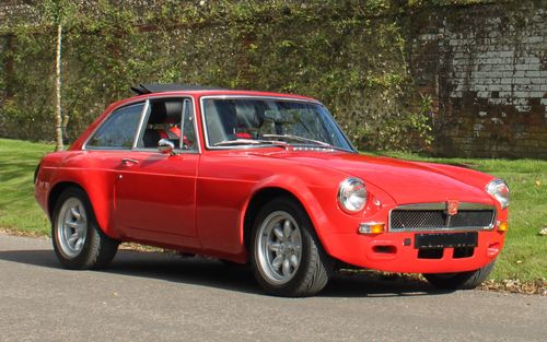 1973 MG MGB GT (picture 1 of 36)