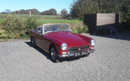 1970 MG Midget (picture 1 of 11)
