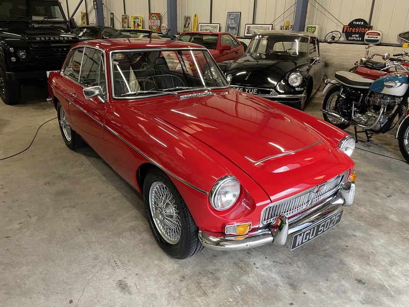 MGC GT