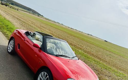 1998 MG MGF (picture 1 of 13)