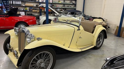 Picture of 1949 MG TC For Sale (older body off nut and bolt restoration) - For Sale