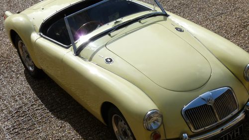 Picture of 1960 MG MGA Roadster - For Sale