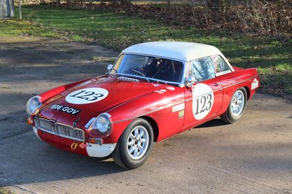 Picture of 1962 MG B Roadster Competition Roadster - For Sale by Auction