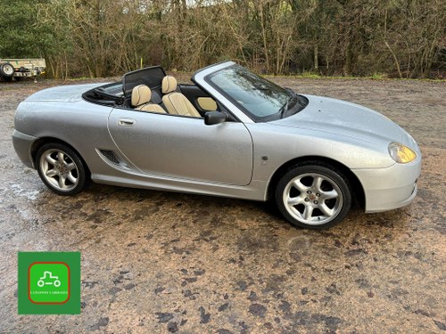 MG TF 115 COOL BLUE 2003 ROADSTER ONLY 69K MILES MOT OCTOBER Kaufen Bei