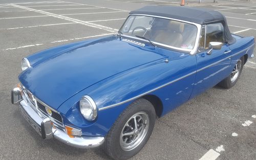 1972 MG MGB (picture 1 of 17)