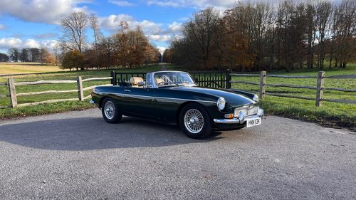 Picture of 1971 RHD MGB - For Sale